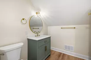 3923 E Morris Ave, Cudahy, WI 53110 - Photo 19