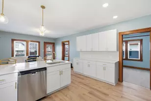 3923 E Morris Ave, Cudahy, WI 53110 - Photo 9