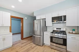 3923 E Morris Ave, Cudahy, WI 53110 - Photo 11