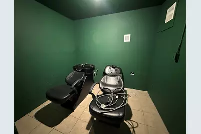 2600 W Fond Du Lac Ave #2604, Milwaukee, WI 53206 - Photo 29