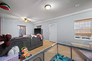 3633 E Martin Ave, Cudahy, WI 53110 - Photo 7