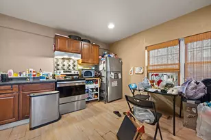 3633 E Martin Ave, Cudahy, WI 53110 - Photo 9