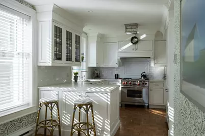 777 N Prospect Ave #NT3/NP3, Milwaukee, WI 53202 - Photo 9