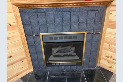 6411 W Cleveland Ave, Milwaukee, WI 53219 - Photo 33