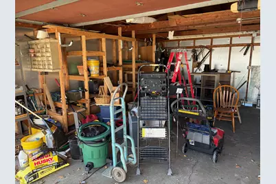 6411 W Cleveland Ave, Milwaukee, WI 53219 - Photo 41