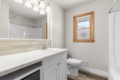 632 S 16th Ave, West Bend, WI 53095 - Photo 13