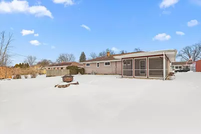 632 S 16th Ave, West Bend, WI 53095 - Photo 21