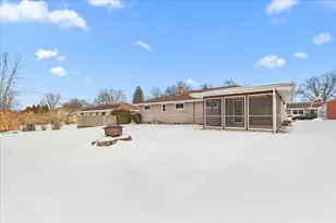 632 S 16th Ave, West Bend, WI 53095 - Photo 21