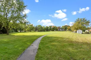 W156N10945 Catskill Ln, Germantown, WI 53022 - Photo 33