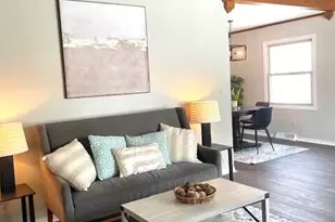 W156N10945 Catskill Ln, Germantown, WI 53022 - Photo 3