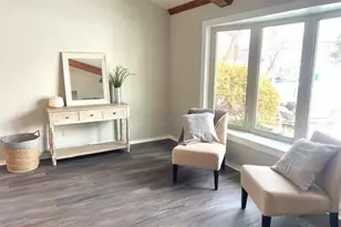 W156N10945 Catskill Ln, Germantown, WI 53022 - Photo 7