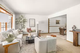 3260 Nassau Dr, Brookfield, WI 53045 - Photo 5