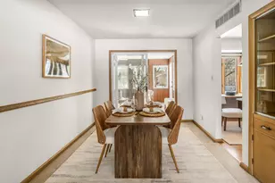 3260 Nassau Dr, Brookfield, WI 53045 - Photo 7