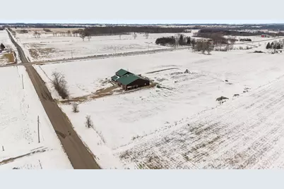 W3335  Bauer Rd, Leroy, WI 53050 - Photo 43
