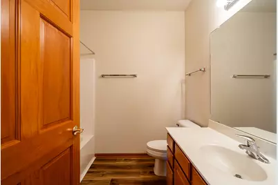 1400  Gabriel Dr #5, Waukesha, WI 53188 - Photo 35