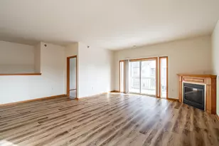 1400 Gabriel Dr, Waukesha, WI 53188 - Photo 9