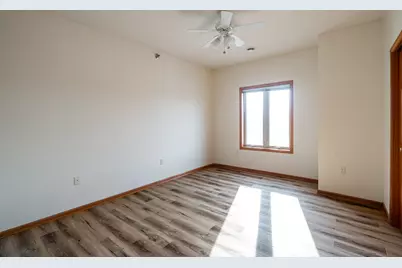 1400  Gabriel Dr #5, Waukesha, WI 53188 - Photo 31