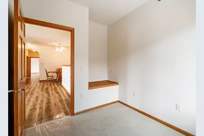 1400  Gabriel Dr #5, Waukesha, WI 53188 - Photo 15