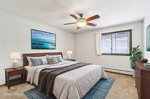 8510 W Waterford Ave, Greenfield, WI 53228 - Photo 13