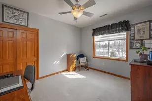 W397N5933 Autumn Woods Dr, Oconomowoc, WI 53066 - Photo 17