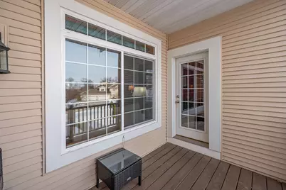 W397N5933  Autumn Woods Dr, Oconomowoc, WI 53066 - Photo 7