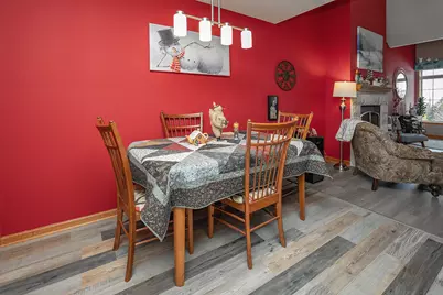 W397N5933  Autumn Woods Dr, Oconomowoc, WI 53066 - Photo 11