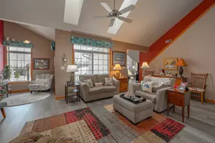 W397N5933 Autumn Woods Dr, Oconomowoc, WI 53066 - Photo 3