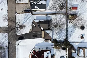 808 Manor Dr, Salem Lakes, WI 53170 - Photo 41