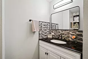 808 Manor Dr, Salem Lakes, WI 53170 - Photo 29