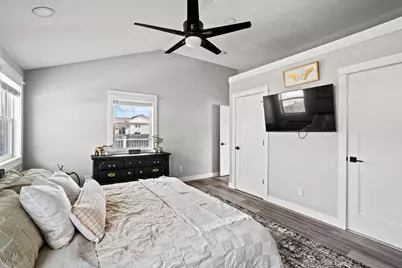 808  Manor Dr, Salem Lakes, WI 53170 - Photo 17