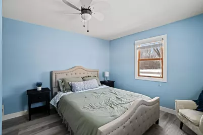 808  Manor Dr, Salem Lakes, WI 53170 - Photo 23