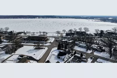 808  Manor Dr, Salem Lakes, WI 53170 - Photo 55