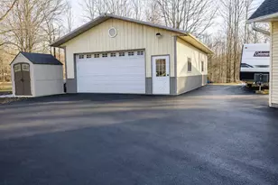 N8825 Fawn Mdw Ln, Holland, WI 54636 - Photo 45