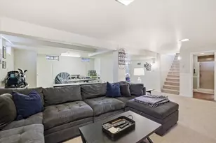 208 Highland Ave, Hartland, WI 53029 - Photo 23