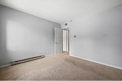 7911 S 68th St #102, Franklin, WI 53132 - Photo 11