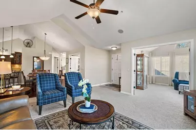 15270  Huff Way, Brookfield, WI 53005 - Photo 7