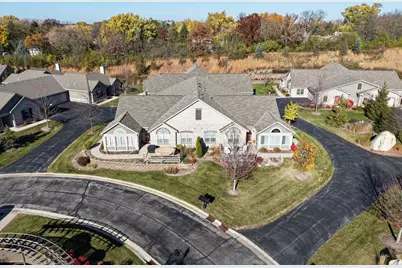 15270  Huff Way, Brookfield, WI 53005 - Photo 5