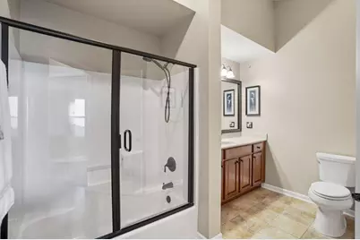 15270  Huff Way, Brookfield, WI 53005 - Photo 17