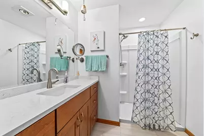 116 E Freistadt Rd #D, Thiensville, WI 53092 - Photo 21