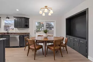 N56W36792 Cherokee Rd, Oconomowoc, WI 53066 - Photo 15