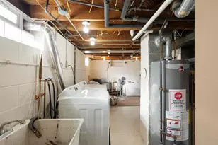 5837 N 71st St, Milwaukee, WI 53218 - Photo 19