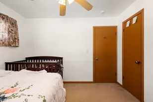 5837 N 71st St, Milwaukee, WI 53218 - Photo 15