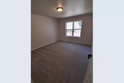 402  Village Ln, Ripon, WI 54971 - Photo 7
