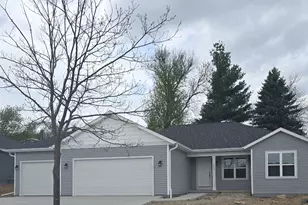 402 Village Ln, Ripon, WI 54971 - Photo 1