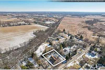 108  Grove Ave, Genoa City, WI 53128 - Photo 47