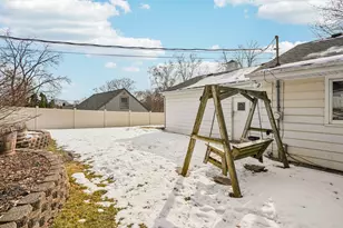 12700 W Needham Dr, New Berlin, WI 53151 - Photo 29