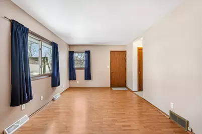 12700 W Needham Dr, New Berlin, WI 53151 - Photo 15