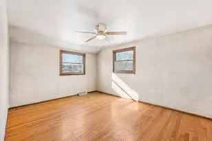 12700 W Needham Dr, New Berlin, WI 53151 - Photo 23