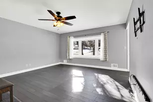 19260 Brookdale Dr, Brookfield, WI 53045 - Photo 5