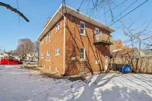 1609 Grand Ave, Racine, WI 53403 - Photo 25